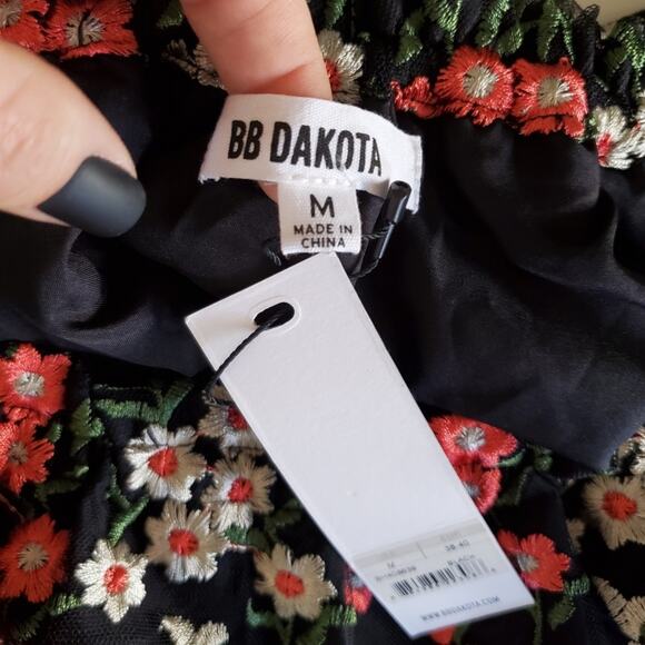 NWT BB Dakota | Embroidered Off-Shoulder Dress - Picture 8 of 9